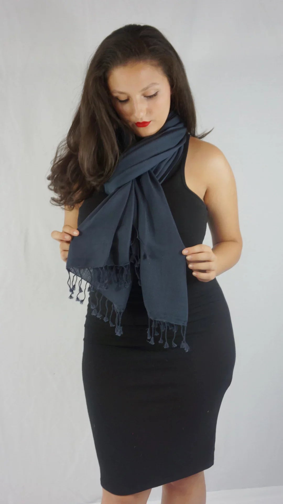 Shawl/Shawls/Scarf/Scarves/Wrap/Stole/Muffler/Cape/Ruana/Blanket/Throw/Pashmina Shawl/Cashmere Scarf/Wool/Silk (Dark Charcoal Regular Shawl)