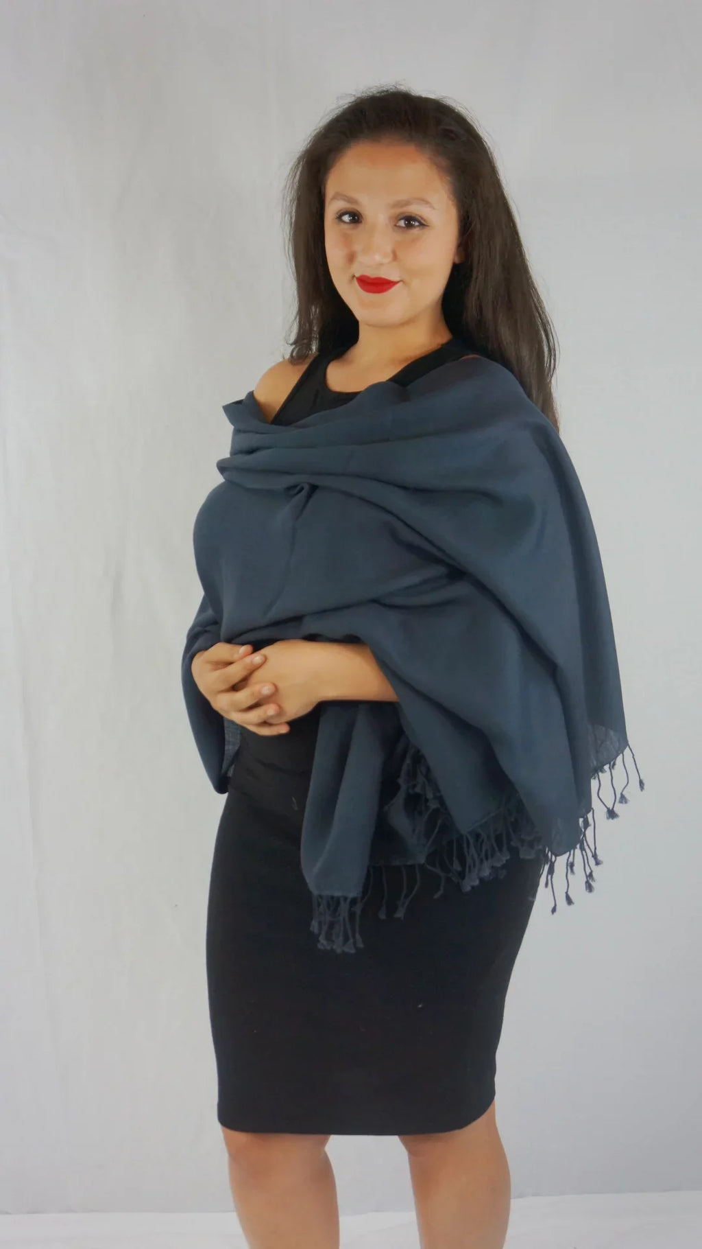 Shawl/Shawls/Scarf/Scarves/Wrap/Stole/Muffler/Cape/Ruana/Blanket/Throw/Pashmina Shawl/Cashmere Scarf/Wool/Silk (Dark Charcoal Regular Shawl)