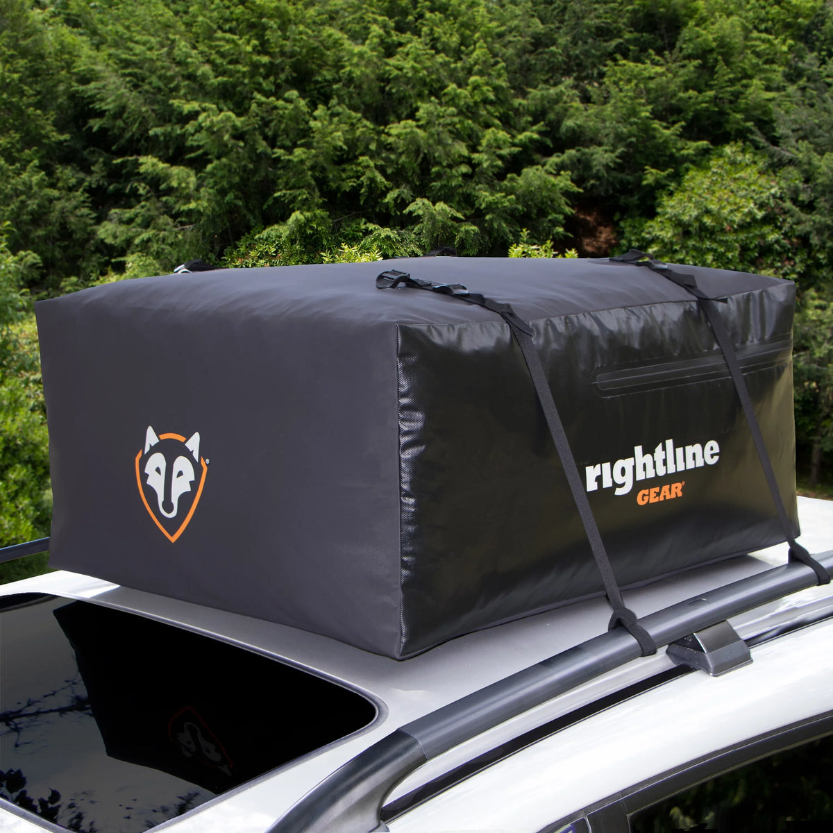 Rightline Gear Sport Jr Car Top Carrier, 100S50 Fits select: 1996-2018 TOYOTA RAV4, 1997-2019 HONDA CR-V