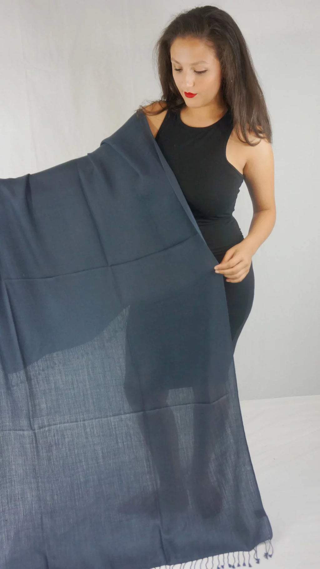 Shawl/Shawls/Scarf/Scarves/Wrap/Stole/Muffler/Cape/Ruana/Blanket/Throw/Pashmina Shawl/Cashmere Scarf/Wool/Silk (Dark Charcoal Regular Shawl)